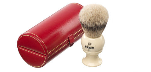 Kent BK8 - Traditional large sized, pure silver-tipped badger brush.